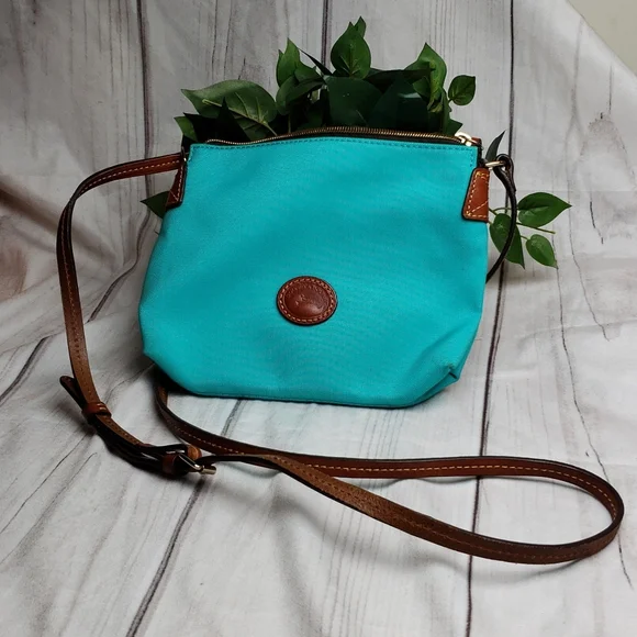 Dooney Bourke crossbody pouchette purse - Picture 2 of 9